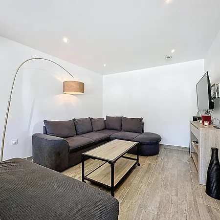 Maisonnette 49m2 à 5 Minutes De Chantilly * Vineuil-Saint-Firmin